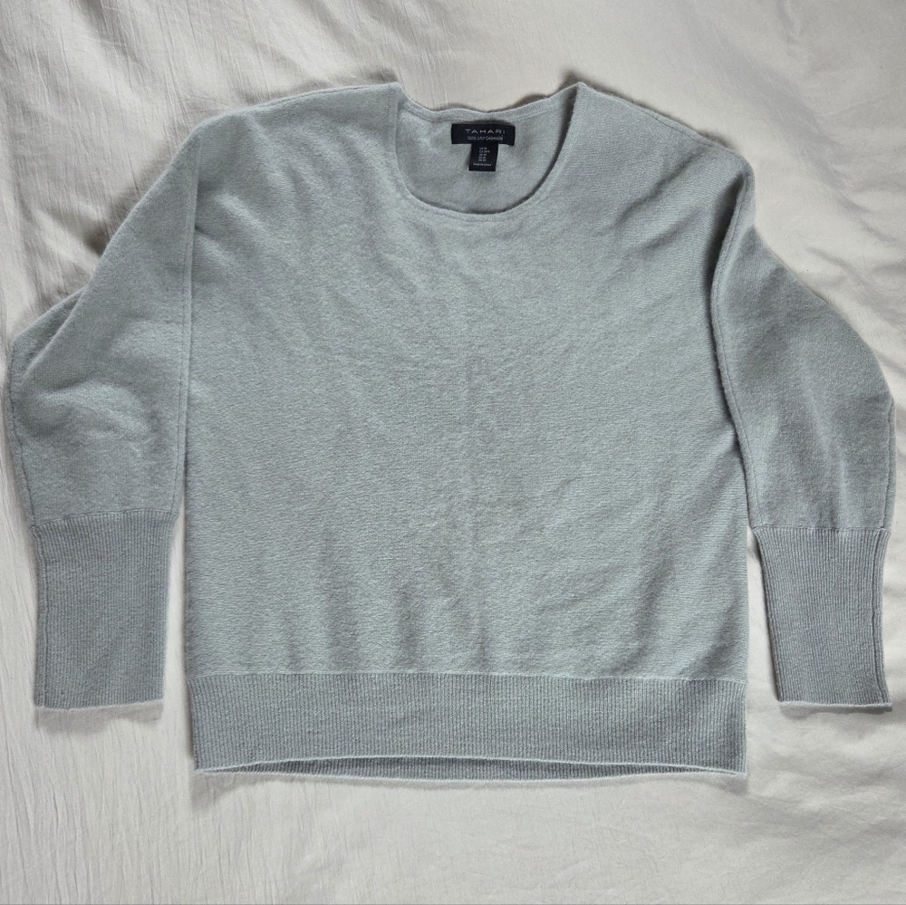 100% Cashmere 2Ply Tahari Womens Size M Sweater Seafoam Green
